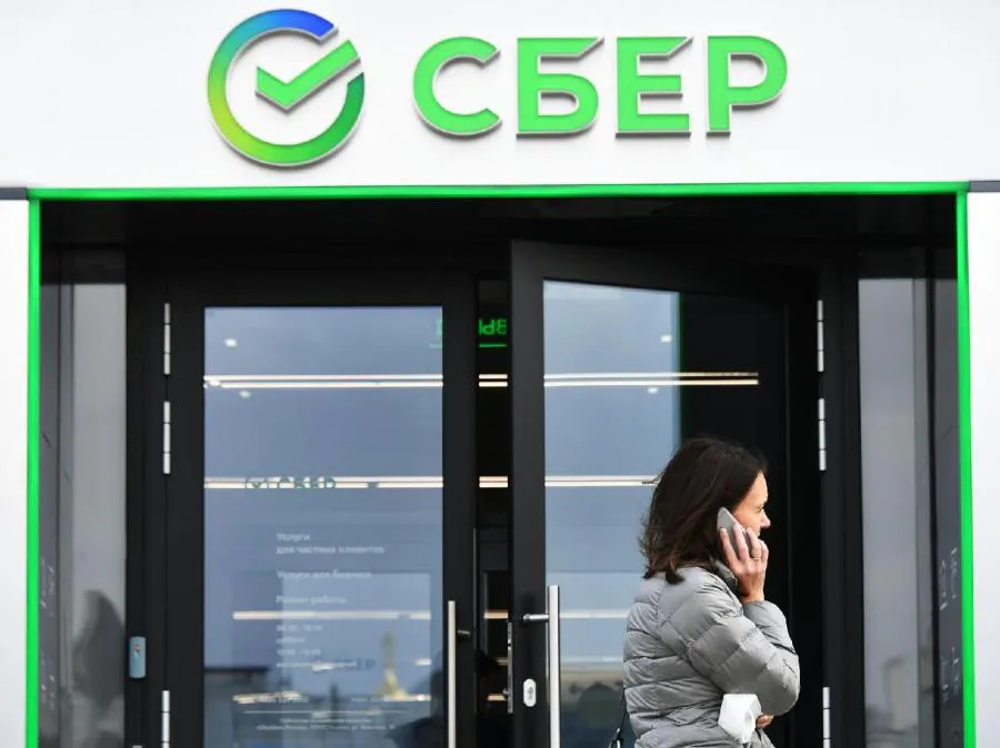 Сбербанк повышает ставки по кредитам, несмотря на огромную чистую прибыль