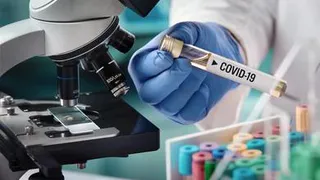 Эксперт сообщил, почему бояться нынешней волны COVID-19 не стоит