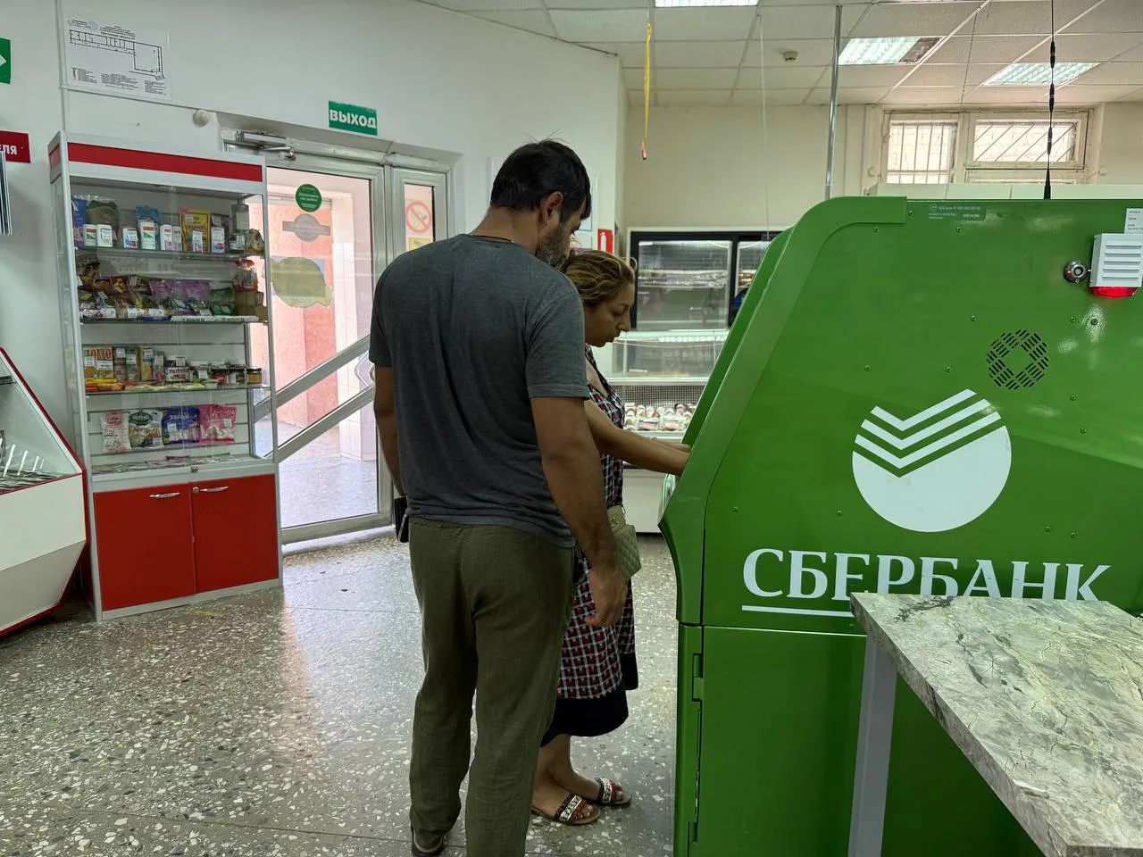 Сбербанк запускает "чёрную метку": у кого заблокируют карты уже с января