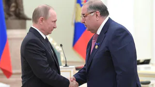 Известный российский олигарх решил выйти на пенсию