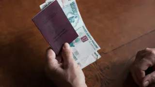 Двойное обеспечение: кому в России полагается не одна, а две пенсии одновременно