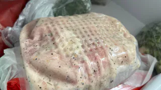 Сколько можно хранить в морозилке мясо и овощи без риска: в Роскачестве раскрыли шокирующую правду