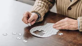 Названы привычки, которые предотвратят деменцию