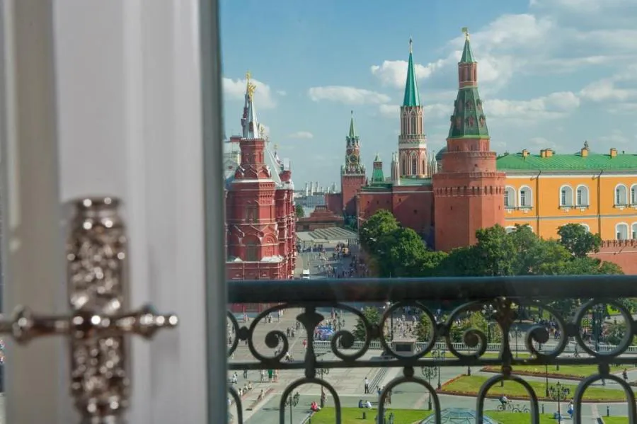 Найдена самая дешевая квартира с видом на Кремль