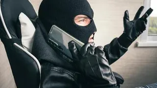 Названы «классические» фразы, которые говорят в трубку мошенники