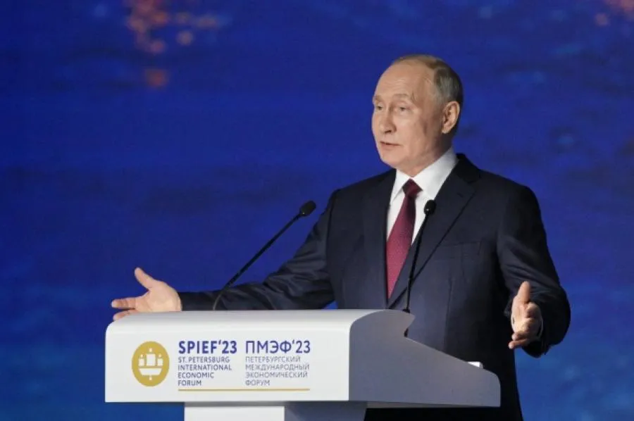 Путин: МРОТ вырастет сразу на 18,5 процента
