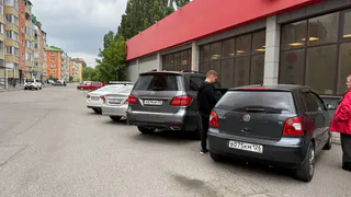 «Покупателей теперь не пустят на порог в магазины»: «Пятерочка», «Магнит» и «Перекресток» вводят новые правила
