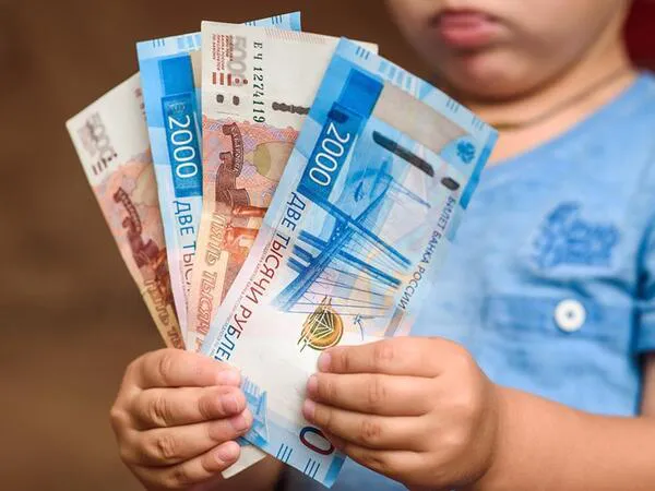 Соцфонд обнародовал график выплат пособий на сентябрь