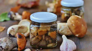 Вкусный маринад для любых грибов