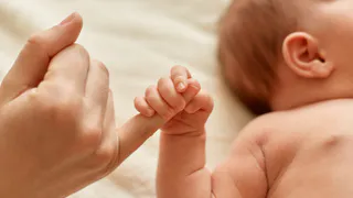3 упаковки детской присыпки — и вовсе не для детей: 8 неожиданных лайфхаков применения дома

