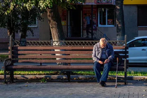 Стало известно кому повысят пенсию вдвое с 1 сентября: полный список