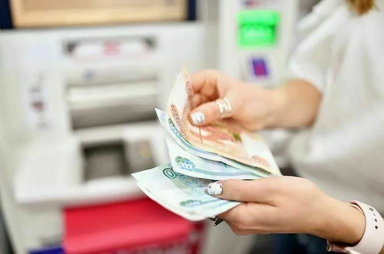 Россиянам рассказали, какие выплаты вырастут в 2025 году