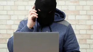 Эксперты назвали три простых способа противостоять телефонным мошенникам