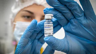 В России возобновят вакцинацию от COVID-19