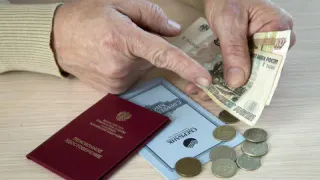 Пенсионная реформа 2.0: как изменят расчет выплат для врачей, учителей и специалистов с большим стажем