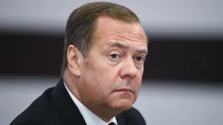 Дмитрий Медведев о возвращении артистов: «Не всех стоит осуждать, но выступать должны только патриоты»