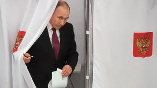 Стало известно, что россияне хотят от будущего президента