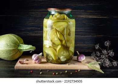 Икра отдыхает: стал известен рецепт самого вкусного блюда из кабачков на зиму