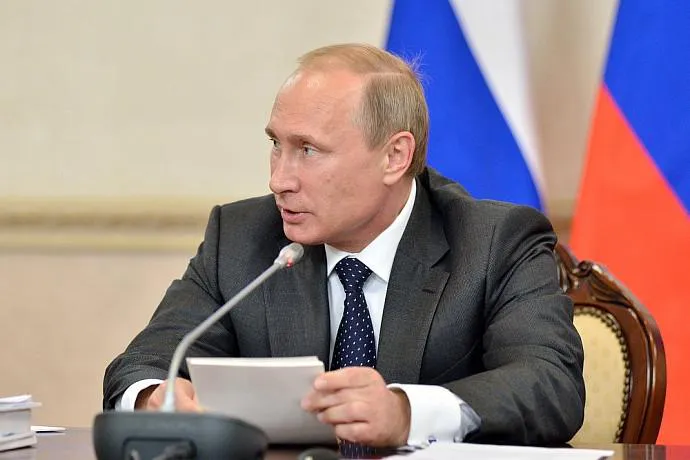Путин дал поручения об индексации пенсий в 2023 году