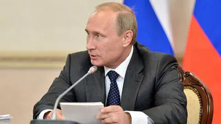 Путин дал поручения об индексации пенсий в 2023 году