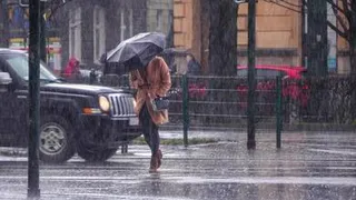 Погода на неделю: лето продолжает оставаться дождливым и грозовым